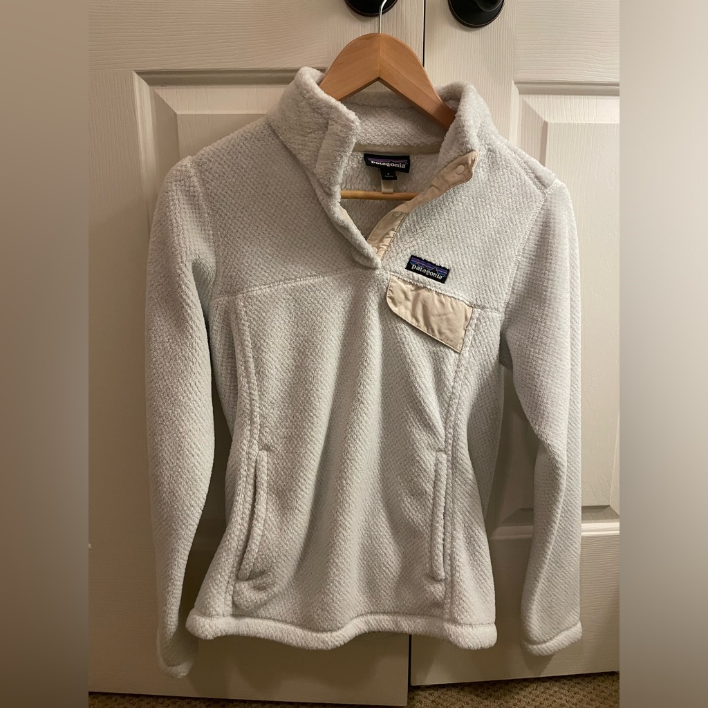 White Patagonia Size Small